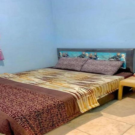 Express O 91370 Rumah Pemandangan Semeru Asli Lumajang 外观 照片